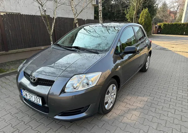 toyota Toyota Auris cena 17500 przebieg: 208000, rok produkcji 2008 z Wrocław